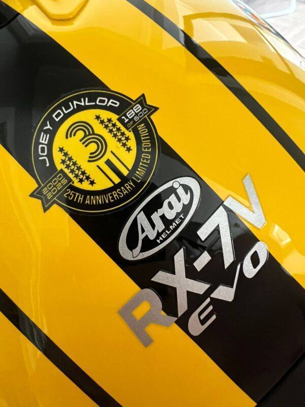 Arai RX-7V Evo Joey Dunlop Limited Edition (25th Anniversary) #188/600 - Image 8